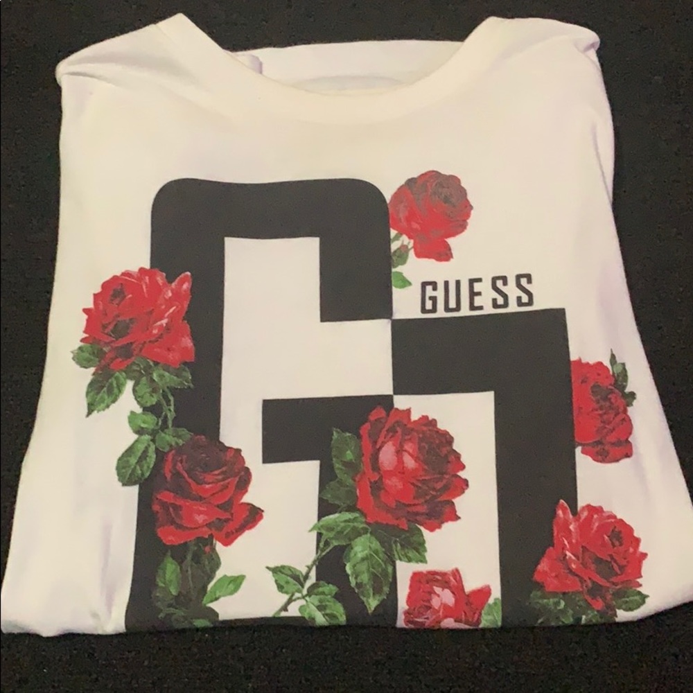 Guess T shirt